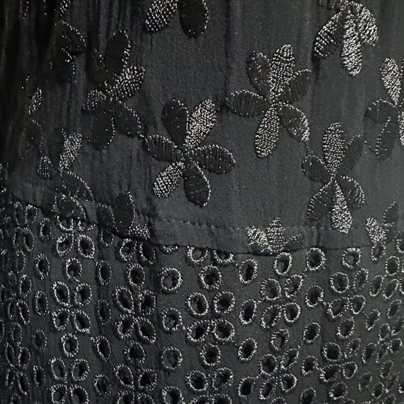 Boston Proper Embroidered Eyelet Fit & Flare Wrap Dress Asymmetrical Black Sz 6 - Picture 4 of 7